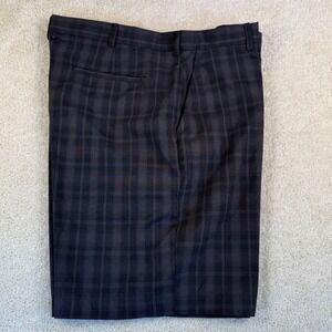 Ben Hogan Men's Performance Golf Collection Plaid Shorts - Size 42